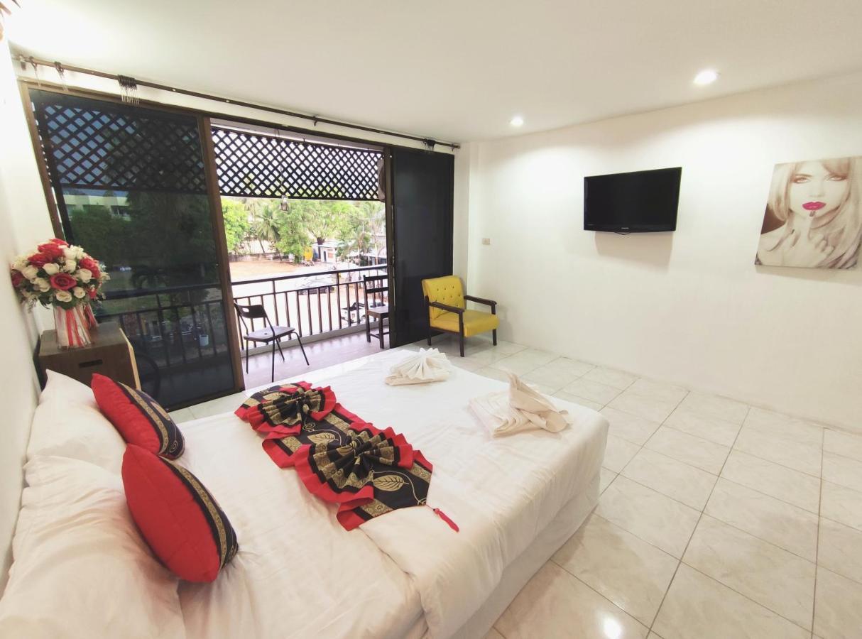 Sea Beach Paradise Patong Exterior photo