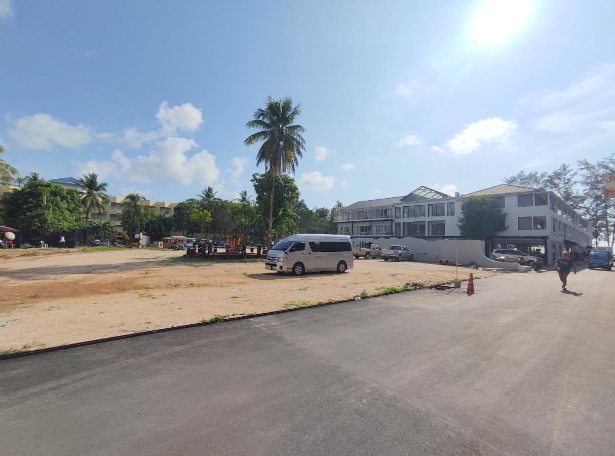 Sea Beach Paradise Patong Exterior photo