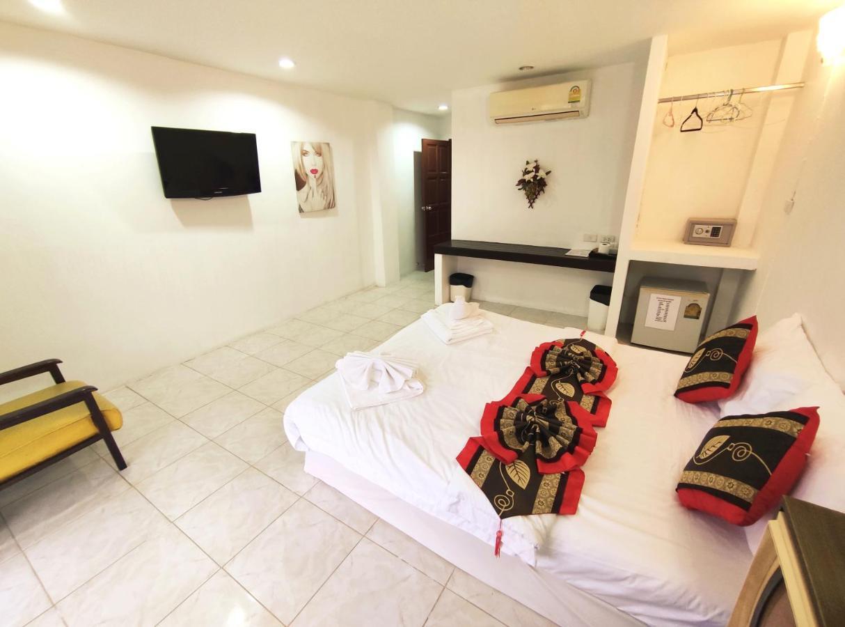Sea Beach Paradise Patong Exterior photo
