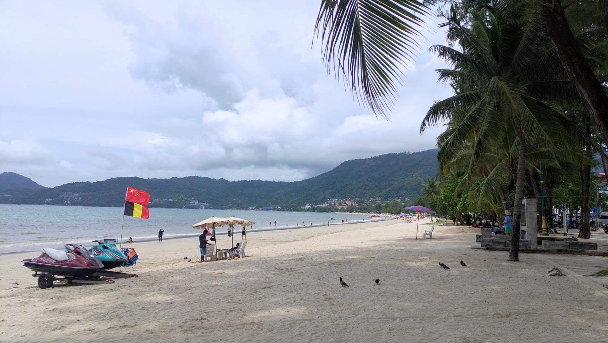 Sea Beach Paradise Patong Exterior photo