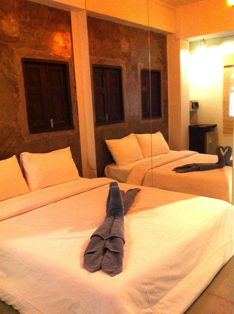 Sea Beach Paradise Patong Exterior photo